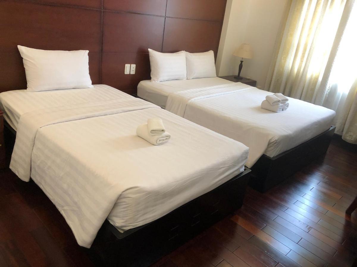 Moonlight Hotel Saigon South Khách sạn